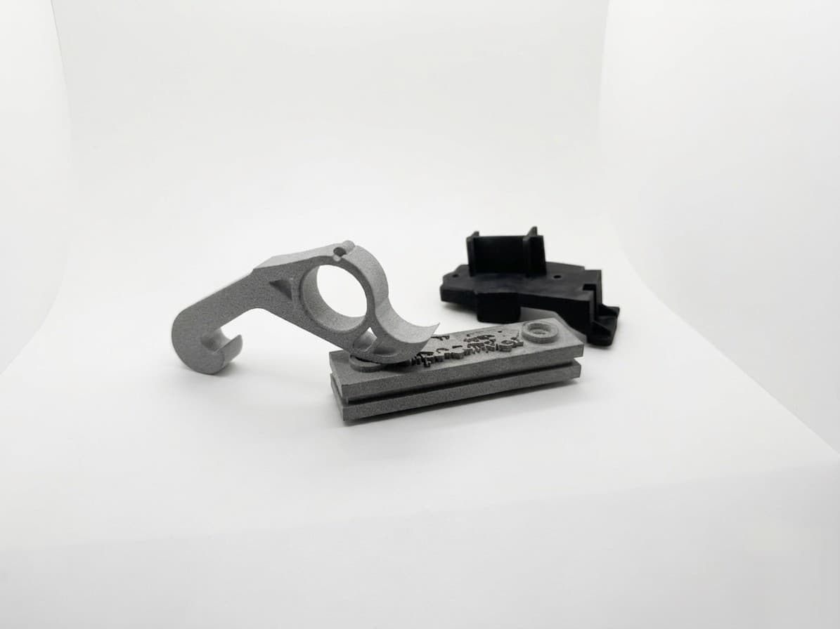Supports de fixation et de montage imprimés en 3D pour l'automobile
